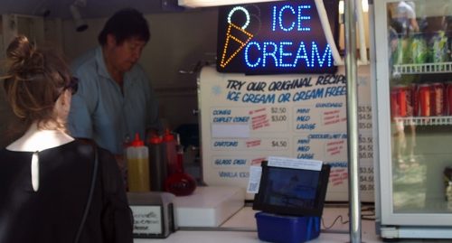 クライストチャーチバニラアイスクリーム屋台