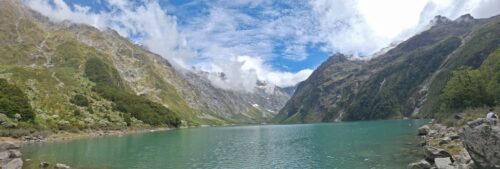 レイクマリアン湖岸からのパノラマ