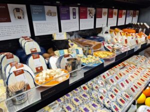 ギブストンバレーワイナリーのチ-ザリー無料試食可能