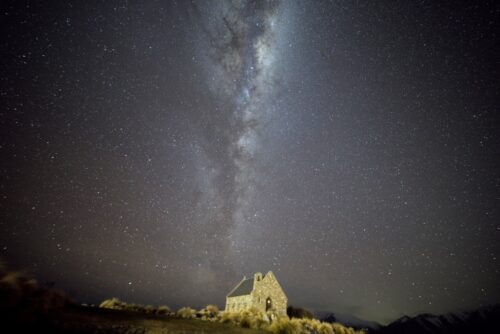 テカポの良き羊飼いの教会と天の川2025年8月25日PM1938撮影