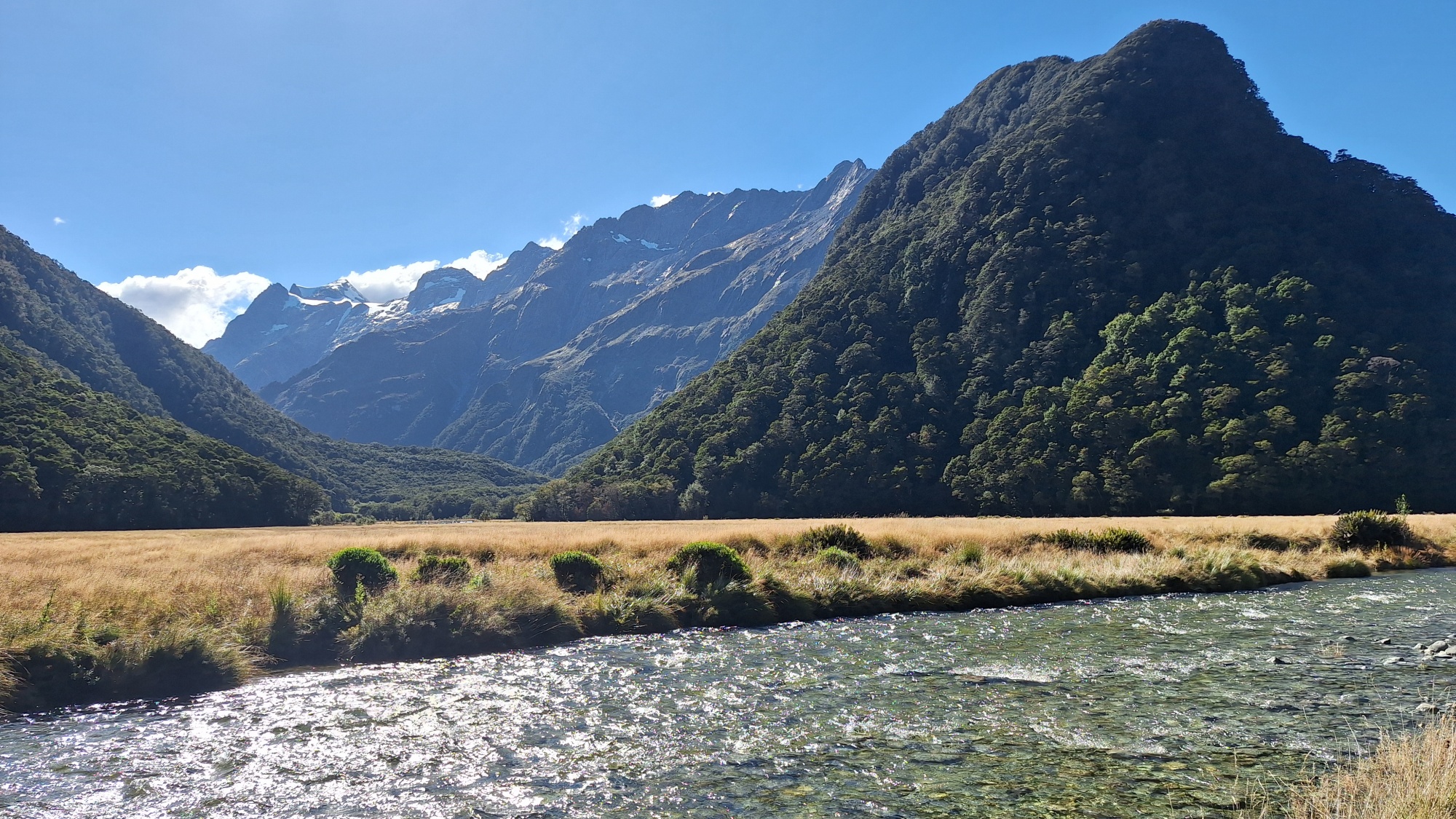 ルートバーンフラットハット