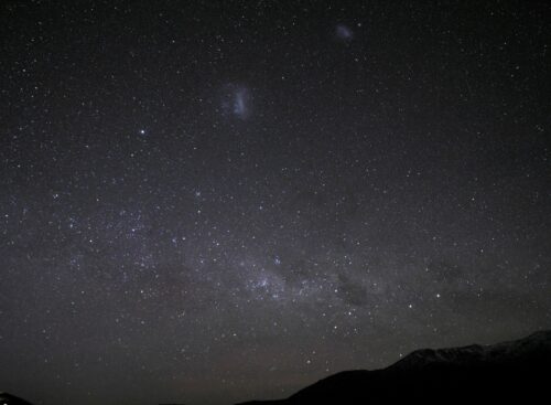 南十字星とカノープス、大マゼラン星雲、小マゼラン星雲をクイーンズタウンで7月30日AM0640に撮影