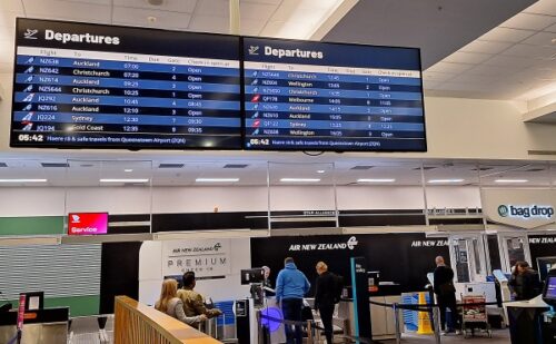 クイーンズタウン空港のNZ航空のプレミアムチェックインカウンター