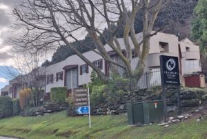 クランベリー・コート・アパートメンツ