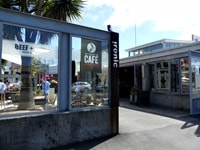 Ironic Cafe & Barダニーデン