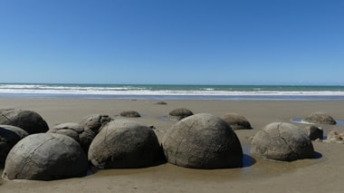 モエラキボールダーズ