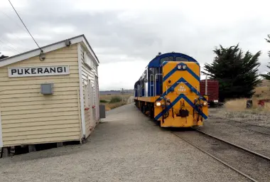 タイエリ峡谷鉄道Pukerangi駅