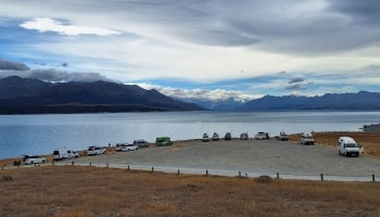 プカキ湖畔の無料オーバーナイトキャンプサイト