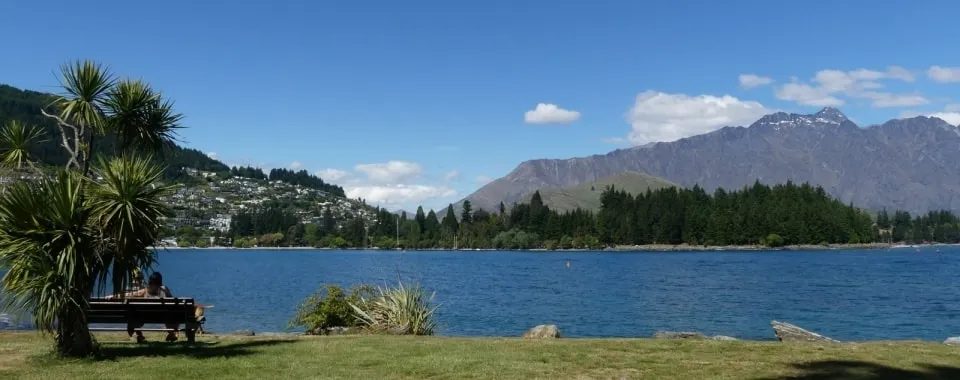 クイーンズタウンワカティプ湖