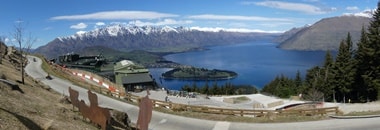 スカイライン展望台までのティキトレイル