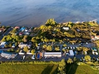 コージー・コテージ・サーマル・ホリデー・パーク