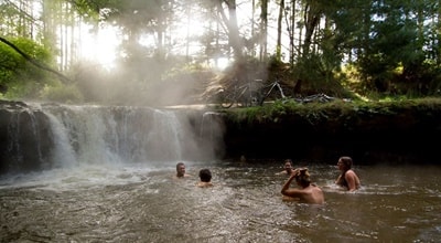 ケロセネ・クリーク野泉KeroseneCreekHotPool