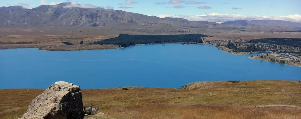マウントジョンからテカポ湖パノラマ