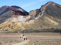 トンガリロ・アルパイン・クロッシングサウス・クレーターからレッド・クレーター