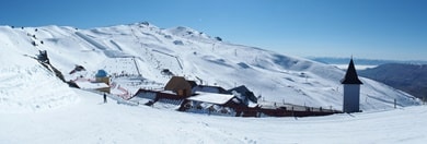 カードローナスキー場