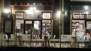 フィンツシーフードレストランクイーンズタウン