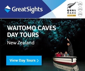 グレイトサイツ観光バスツアーオークランド発ワイトモ洞窟とホビトン村経由ロトルア行きツアー