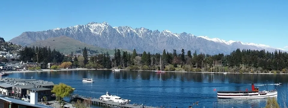 クイーンズタウンワカティプ湖